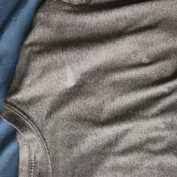 Grey Nike XL dri fit long sleeve. - Picture 2 of 3